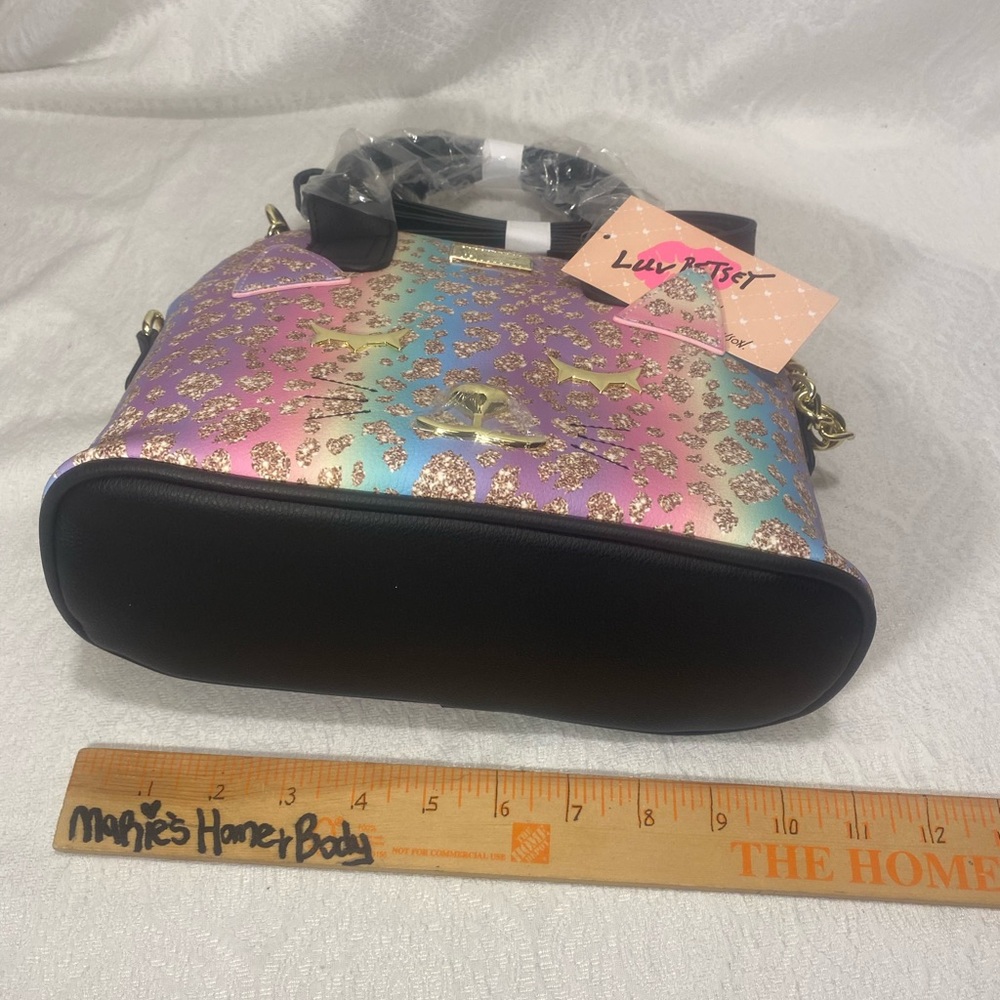 Betsey Johnson Luv Crossbody Purse Dome hand bag kitty Cat rainbow wallet BNWT - Picture 5 of 8